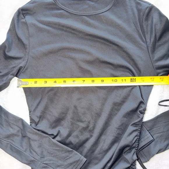 Bodycon Long Sleeve Dress - Picture 7 of 10